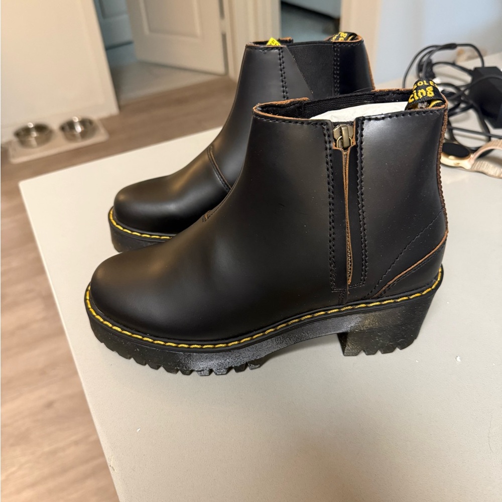 Dr. Martens Rometty II booties